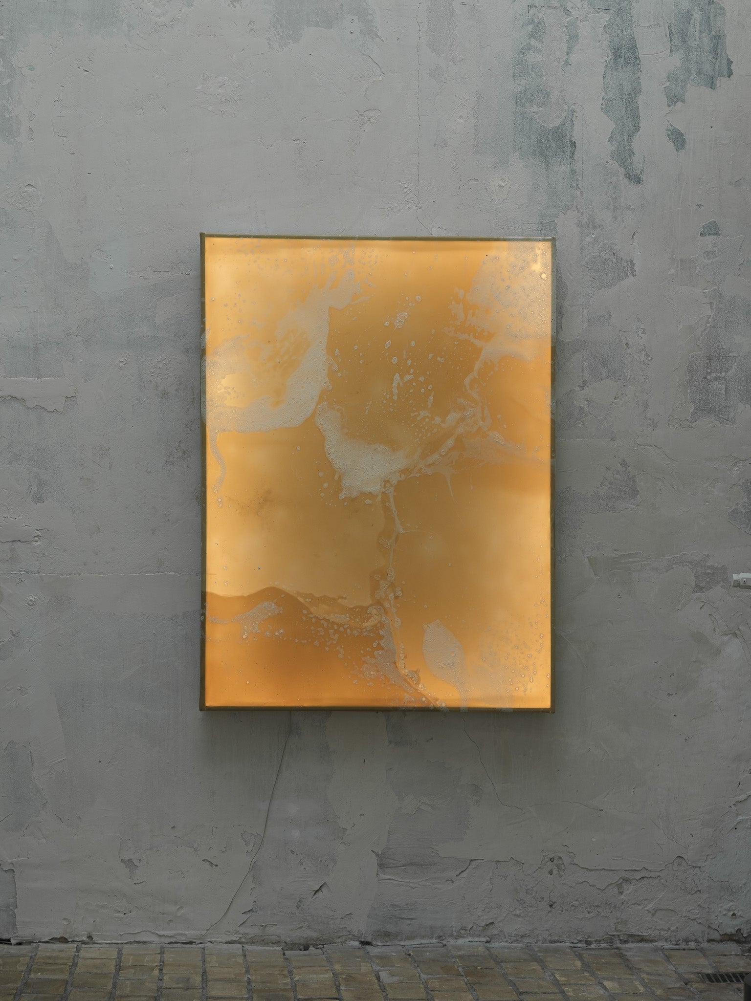 LIGHT BOX H134 x W104