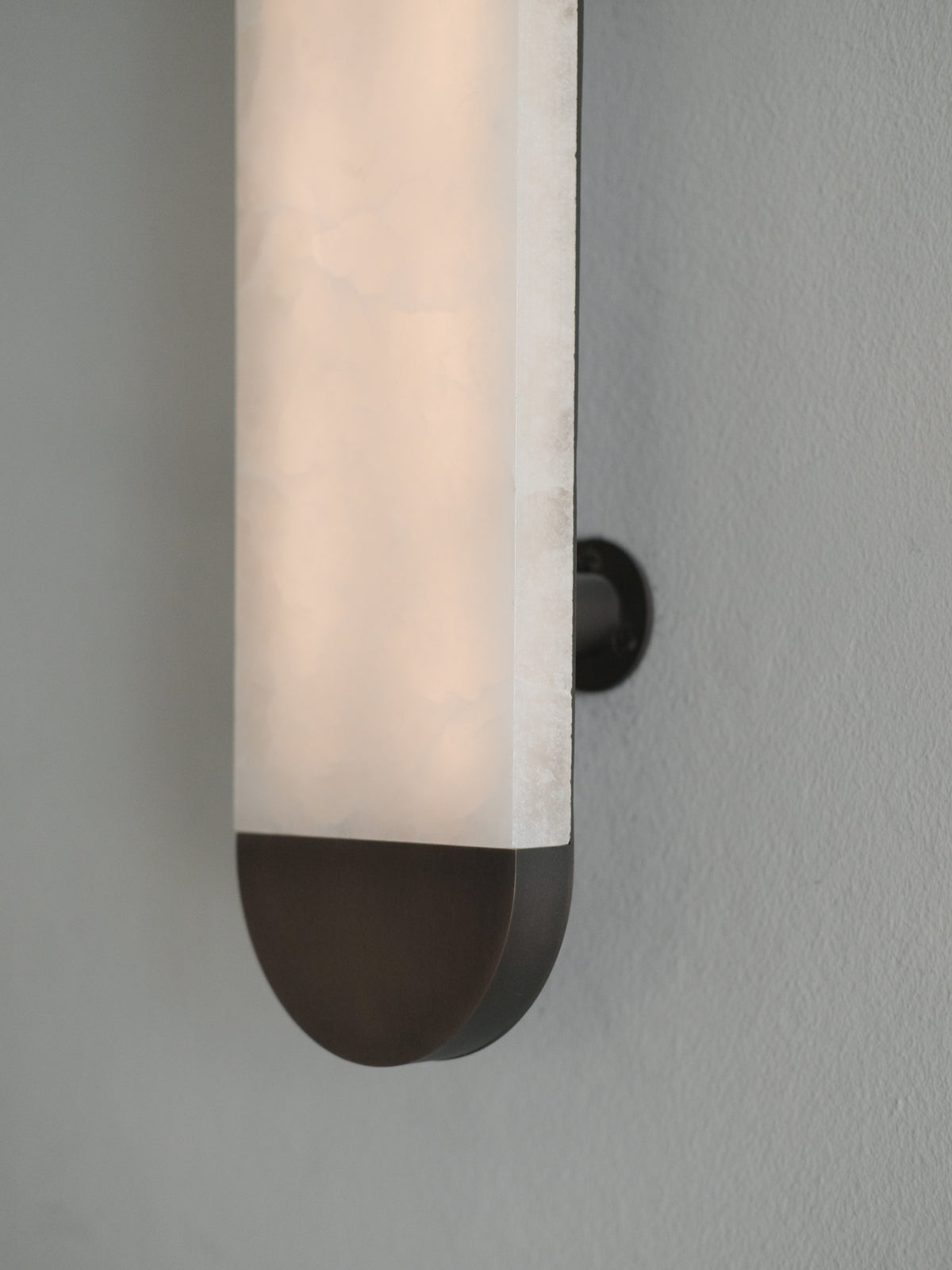 Ghost Wall Lamp