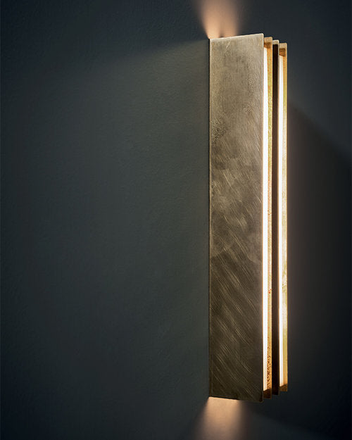 Blade Wall Lamp