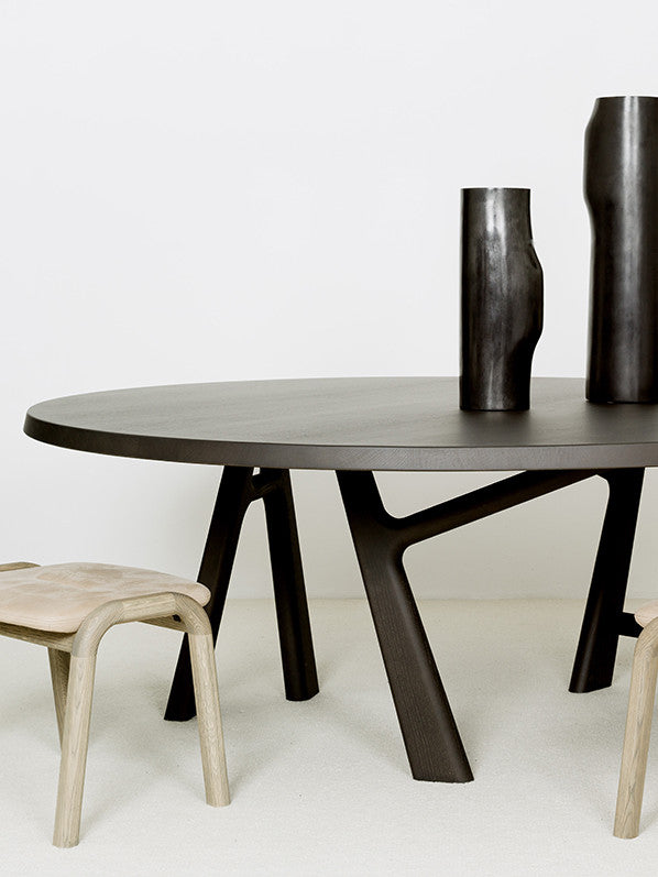 Ybu Dining Table