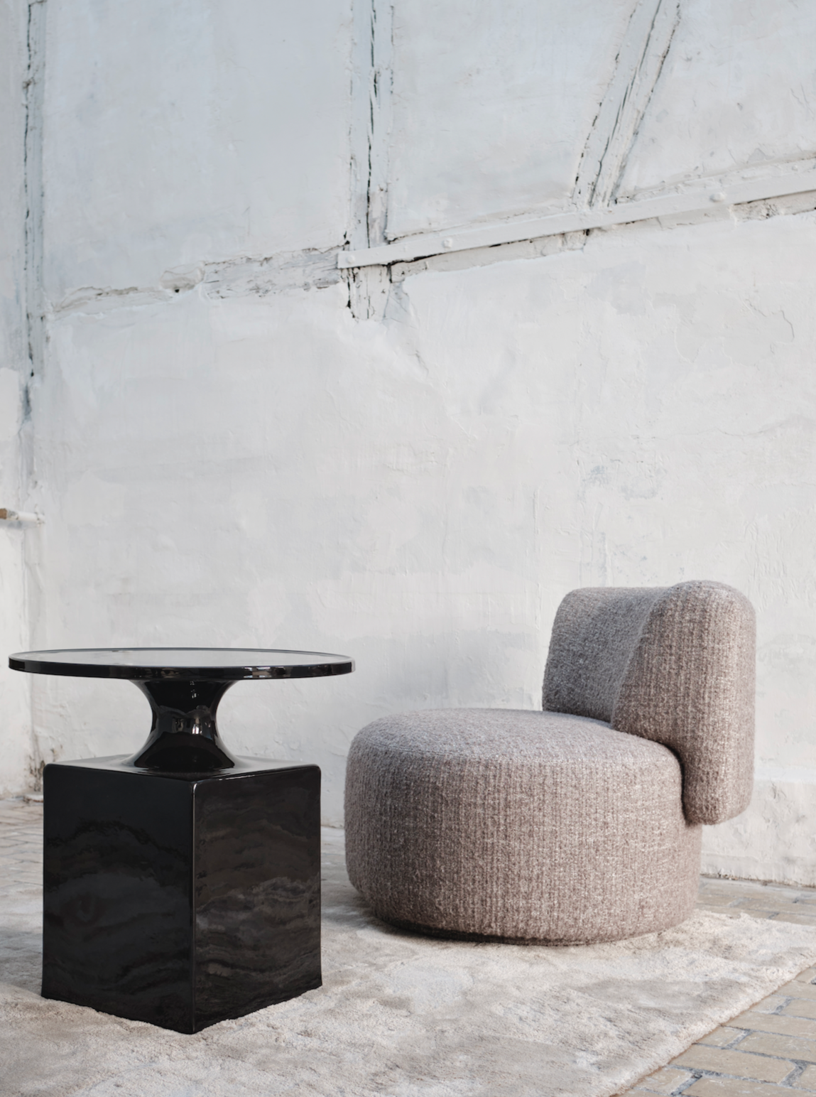 Lek Swivel Chair